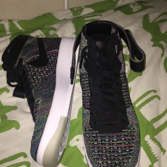 NEW Nike AF1 Ultra FlyKnit Mid SIZE 8.5 - Picture 2 of 8